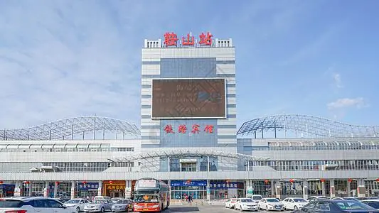 武漢到鞍山物流專線-武漢至鞍山貨運公司