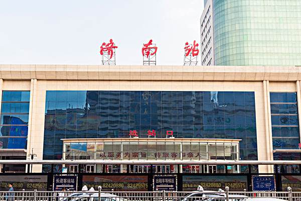 武漢到濟(jì)南物流專線-武漢至濟(jì)南貨運(yùn)公司